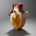 Le «Vase Dashkov», vase à anses en sardoine, probablement Rome, Ier siècle apr. J.-C.