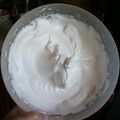 "Easy meringues"