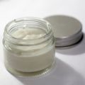Crème très nourrissante et régénérante pour peaux matures (cosmeto naturelle)