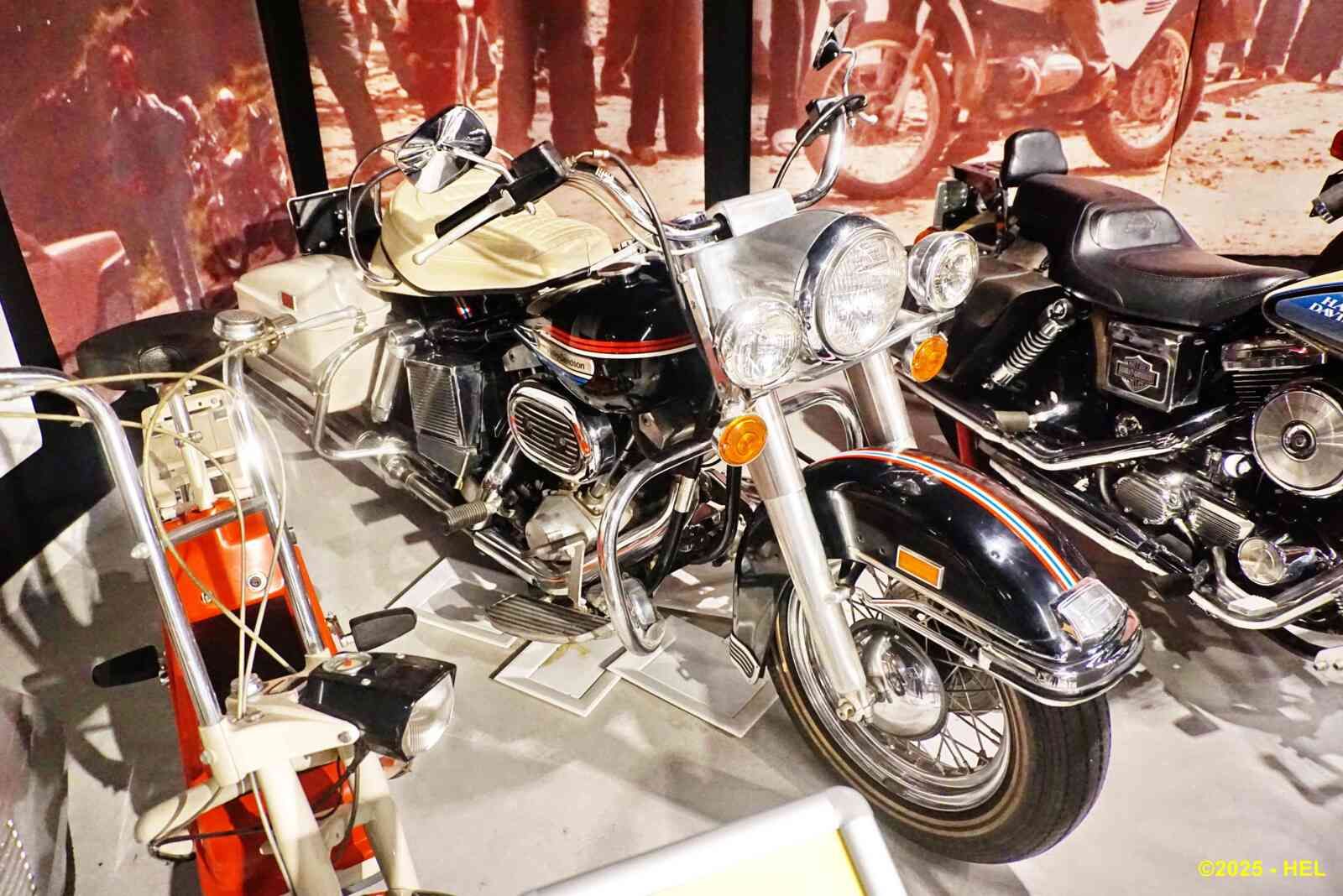 Harley Davidson Electra Glide_01 - 1974 [USA] HL_GF