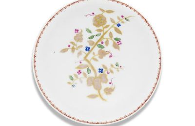 An early Meissen saucer, circa 1718
