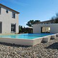 Villa moderne à vendre à Saussine avec piscine 