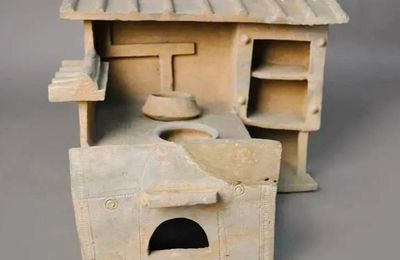 Grey pottery cooking range, Han dynasty (206 BC-AD 220)