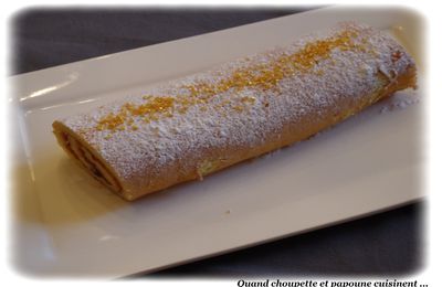 ROULE A LA CONFITURE DE FRAISES