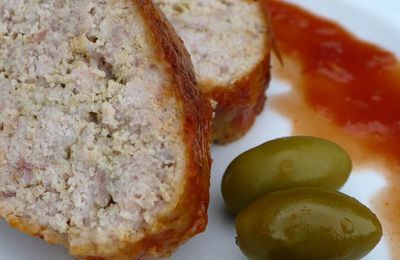 Pain de veau à la sauce tomate