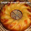 Gâteau au melon et yaourt grec de brebis