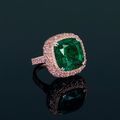The Green Jewel. An exclusive 13.20 carats Columbian emerald and pink diamond ring