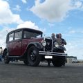 port de saint vaast la hougue ( peugeot 201 )