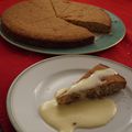 Gâteau aux noix et sa crème anglaise