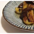 ..Bananes caramélisées au miel et 4 épices, sauce chocolat..