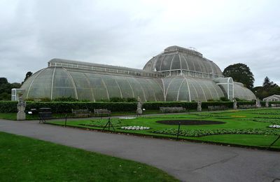 [Royaume-Uni] Bâtiments du jour : les serres des Jardins botaniques royaux de Kew