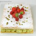 Millefeuille aux fruits rouges et crème à la pistache