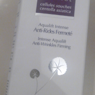 TEST EN AVANT-PREMIERE : AQUALIFT INTENSE de CENTELLA  +  code promo