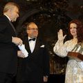 صاحبة السمو الملكي الأميرة للا سلمى تتسلم جائزة ميثاق باريس 2010 لمحاربة السرطان