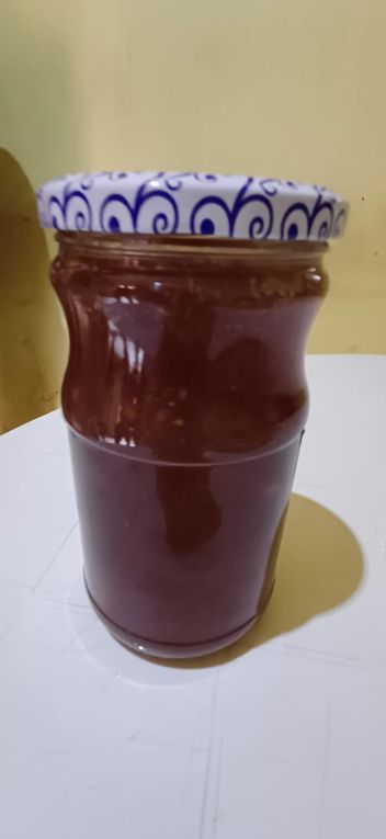 Confiture de grenades du jardin vendredi 10 au temps d'accueil à Ourika Tadamoune