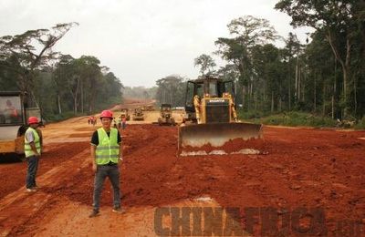 Le chantier de l'Autouroute Yaoundé-Nsimalen bouge