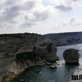 Rochers à la sortie du port de Bonifacio