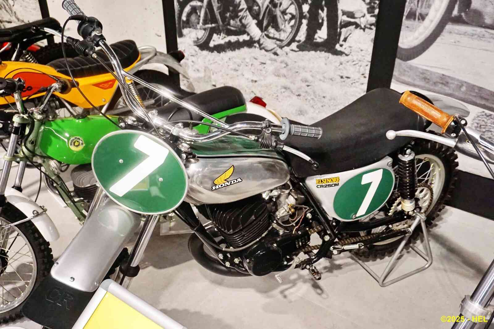 Honda ElSinore CR 50M 250cc_01 - 1972 [Jap] HL_GF