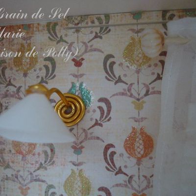 La chambre beige de la maison de Polly