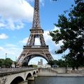 PARIS...La tour EIFFEL fète ses 120 ans en 2009...