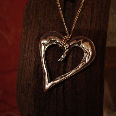  ET UN COEUR...
