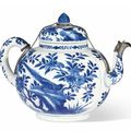 Théière couverte en porcelaine bleu blanc, Chine, dynastie Qing, époque Kangxi (1662-1722)