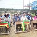 100 tables-bancs pour l’école primaire de Bonapriso