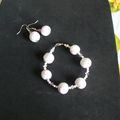 BO ET BRACELET  FLEURS