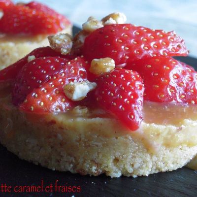 Tartelette caramel et fraises