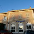 La gare de LA CIOTAT ... entrée d'un train !