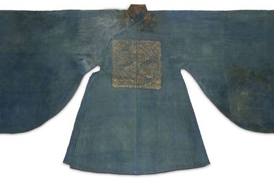 A Chinese blue silk robe, Yuan to early Ming Dynasty