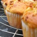 Muffins aux Chocolat Blanc, Noix de Pécan et Sirop d'Erable