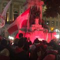 HOMMAGE AU "BERGER" HIER SOIR DES 18H00 DEVANT LA STATUT DE LA PLACE GARIBALDI PAR LES SUPPORTERS DE L'O.G.C.NICE