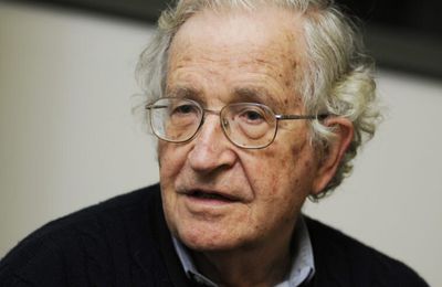 Noam Chomsky, honneur des États-Unis