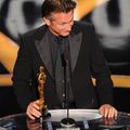 Et l'Oscar pour Sean Penn!