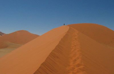 Le Namib, plus vieux désert géologique du monde, dunes les plus hautes du monde 2 décembre