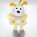 Doudou plat chien gris et jaune personnalisé