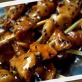 Yakitori de poulet aux sésames