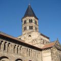 La basilique Notre-Dame-du-Port, l’extérieur