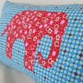 coussin avec motif appliqué!!!! ou coussin savane