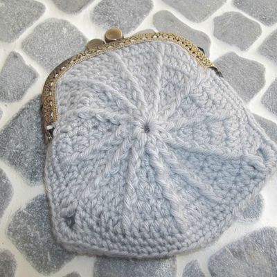 porte monnaie au crochet