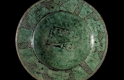Plate, Iran, 12th-13th century