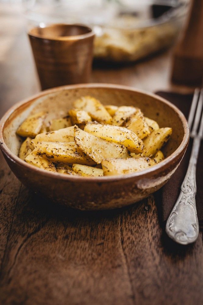 pommes de terre au four, PDT moelleuses, fondantes, recette facile, huile d'olive, herbes de provence