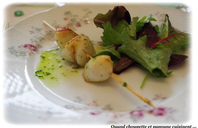 COQUILLES DE SAINT-JACQUES GRILLEES 