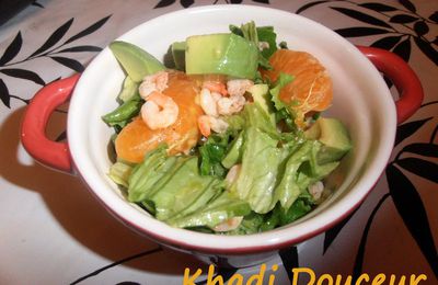 salade de crevettes, avocat et mandarine