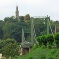 Ponts sur La Loire Pris de l'ile entre les