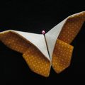Papillon en tissu et en origami