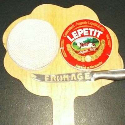 Dinette au crochet pour l'association vaincre la mucoviscidose 