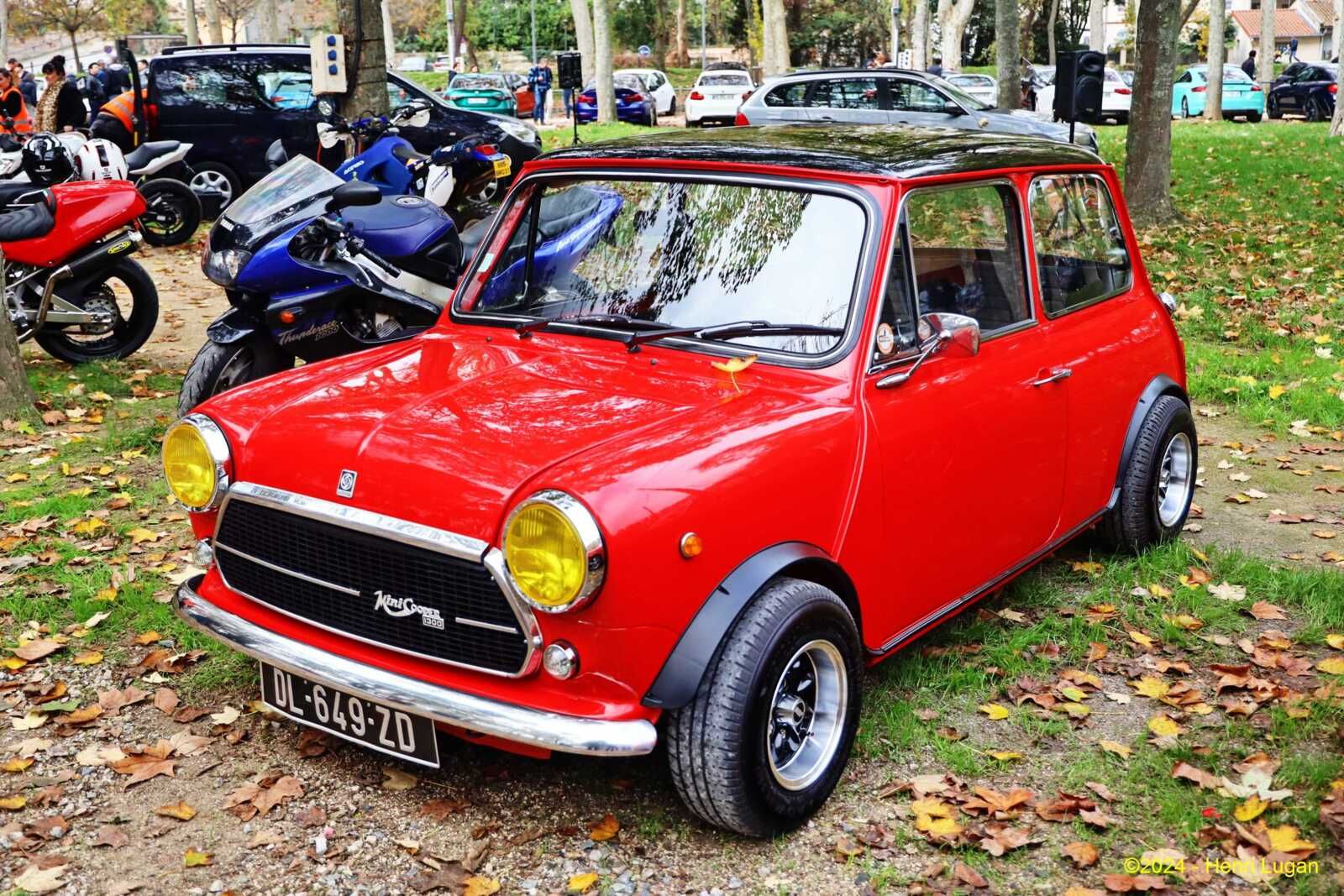 Mini Cooper 1300_01 - 1965 [UK] HL_GF