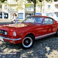 Ford mustang fastback de 1965 (Rallye de France 2011)